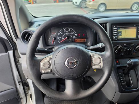 Used 2017 Nissan NV200 SV w/ Technology Package FWD image 43