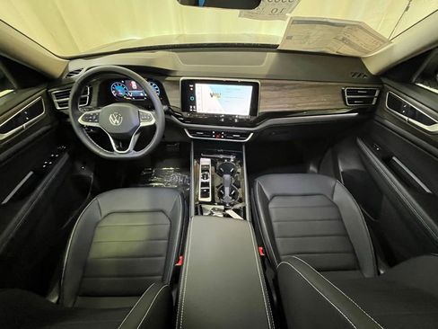 New 2026 Volkswagen Atlas SEL AWD/4WD image 13