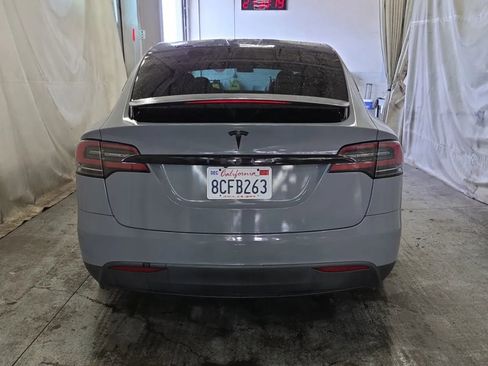 Used 2017 Tesla Model X 75D image 3