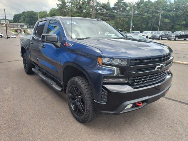Used 2021 Chevrolet Silverado 1500 LT Trail Boss w/ LPO, Dark Essentials Package AWD/4WD image 4