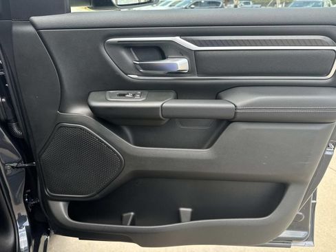 New 2026 RAM 1500 4x4 Crew Cab image 13