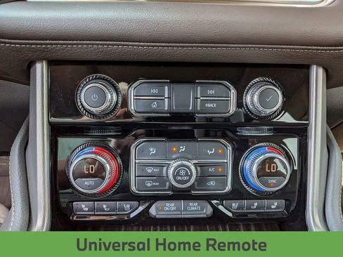 Used 2021 GMC Yukon XL Denali RWD image 8