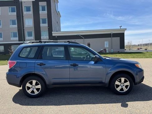Used 2012 Subaru Forester 2.5X w/ Alloy Wheel Pkg image 10