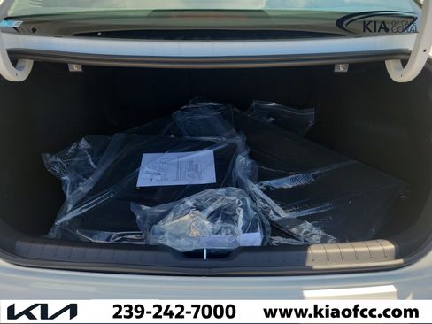 New 2026 Kia K4 EX FWD image 11