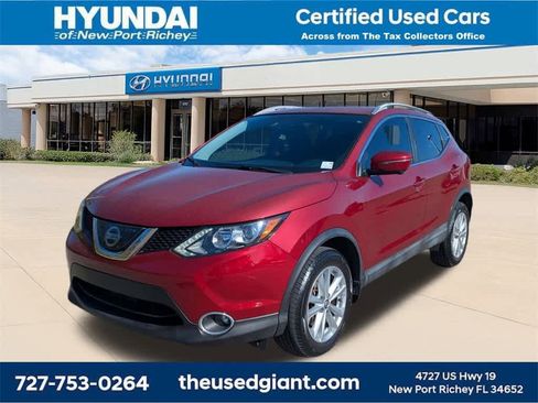 Used 2019 Nissan Rogue Sport SV w/ Technology Package image 1