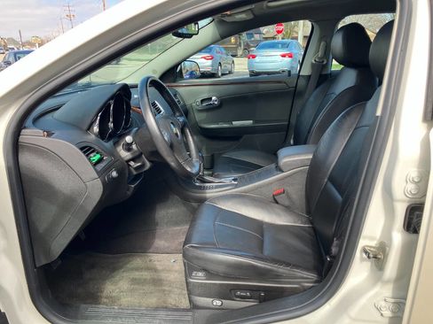Used 2011 Chevrolet Malibu LTZ image 10