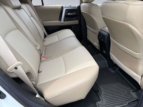 Used 2024 Toyota 4Runner SR5 Premium w/ Moonroof Package AWD/4WD image 18