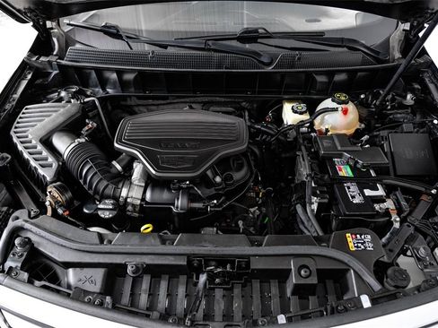 Used 2017 Cadillac XT5 Premium Luxury w/ Driver Assist Package image 52