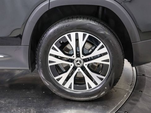 Certified 2026 Mercedes-Benz GLB 250 image 10