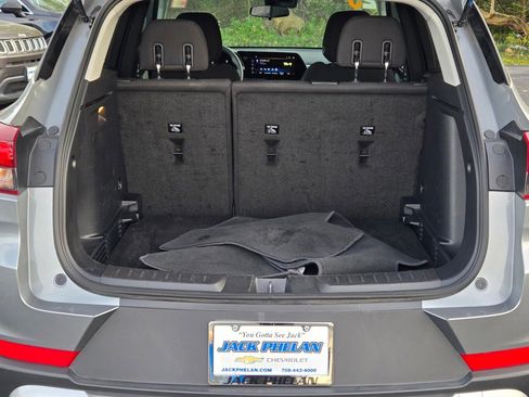 Used 2025 Chevrolet TrailBlazer LT image 12