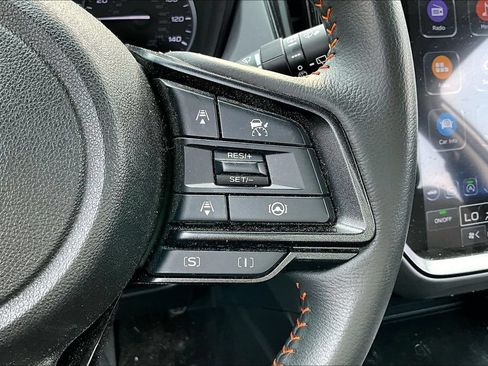 Used 2024 Subaru Crosstrek 2.5i Limited AWD/4WD image 11