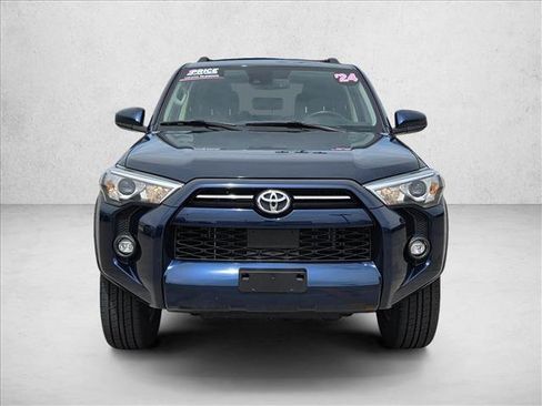 Certified 2024 Toyota 4Runner SR5 AWD/4WD image 2
