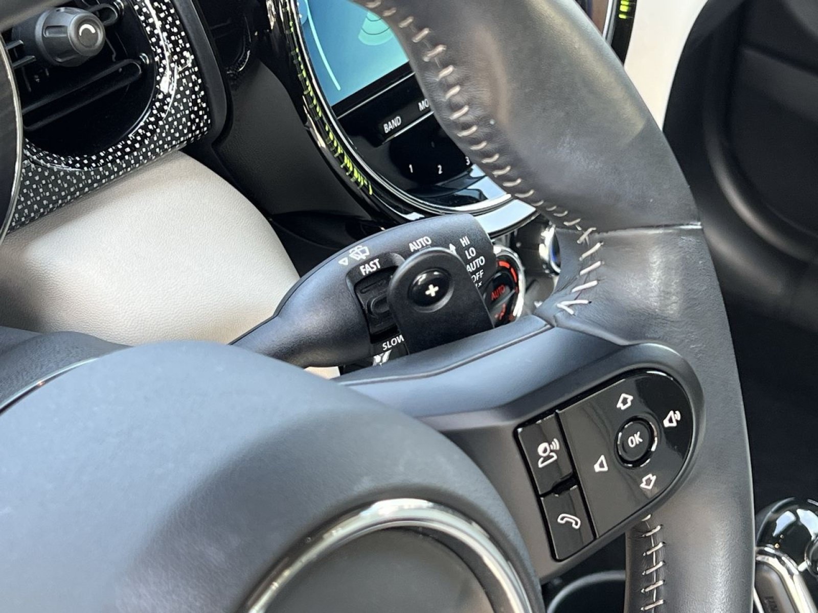 Used 2023 MINI Cooper S w/ Signature Upholstery Package FWD image 23