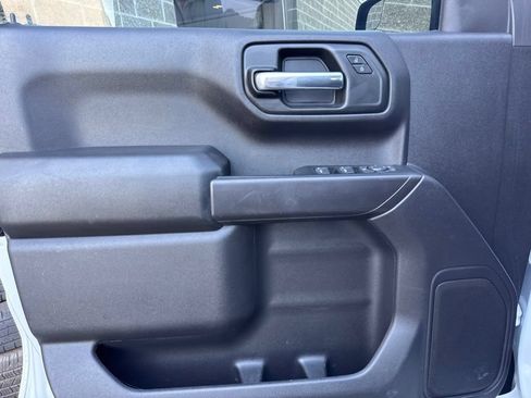 Used 2024 Chevrolet Silverado 1500 Custom Trail Boss w/ LPO, Dark Essentials Package AWD/4WD image 18