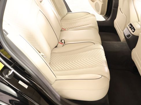 Used 2023 Genesis G80 3.5T Sport image 15