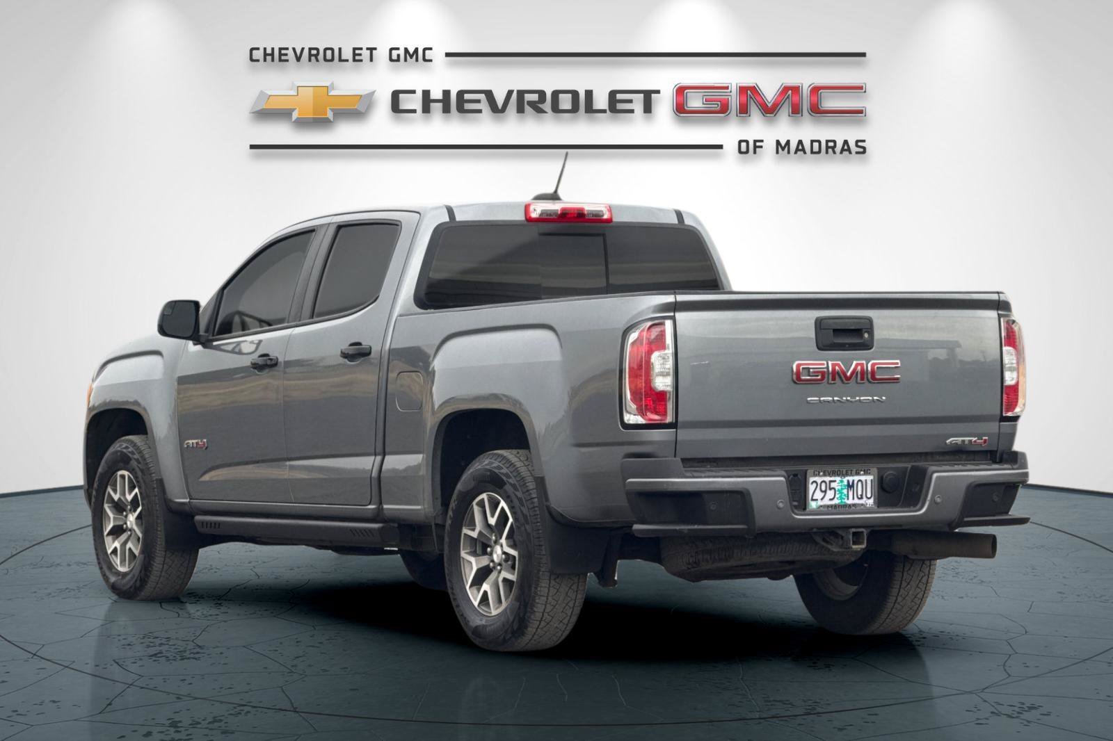 Used 2021 GMC Canyon AT4 w/ Driver Alert Package AWD/4WD image 5