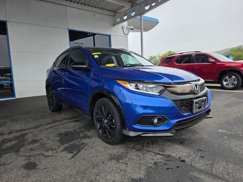 Used 2022 Honda HR-V Sport image 3