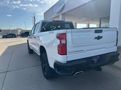 Used 2022 Chevrolet Silverado 1500 LT Trail Boss w/ LT Trail Boss Premium Package image 6