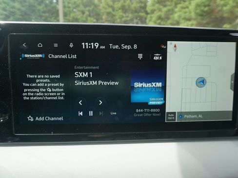 Used 2024 Hyundai Palisade SEL w/ Premium Package FWD image 11