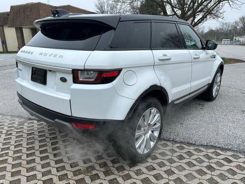 Used 2017 Land Rover Range Rover Evoque HSE image 5