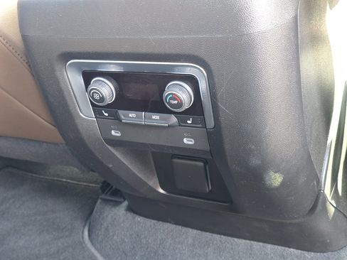 Used 2023 Chevrolet Tahoe High Country image 39