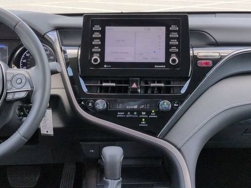 Certified 2023 Toyota Camry SE FWD image 17