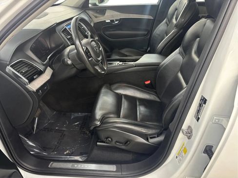Used 2022 Volvo XC90 T6 Inscription w/ Protection Package Premier AWD/4WD image 7