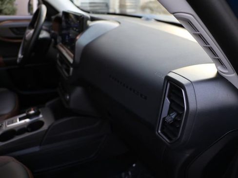 Used 2025 Ford Bronco Sport Outer Banks w/ Outer Banks Tech Package+ AWD/4WD image 12