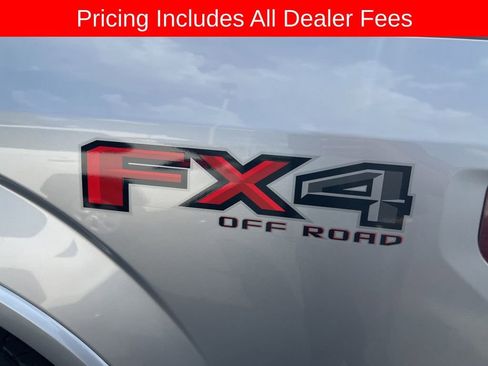 Used 2020 Ford F150 Lariat w/ Equipment Group 502A Luxury AWD/4WD image 6
