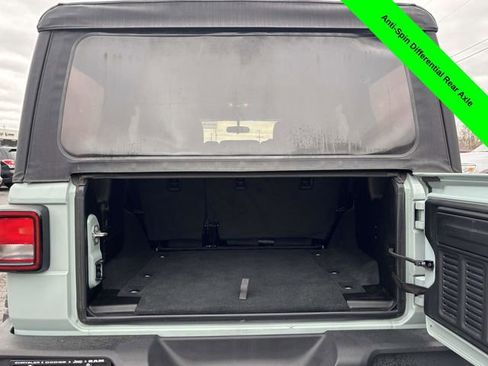 Used 2023 Jeep Wrangler Unlimited Sport AWD/4WD image 33
