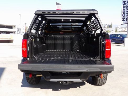 Used 2025 Toyota Tacoma TRD Pro image 6