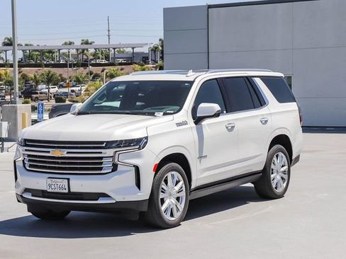 Used 2022 Chevrolet Tahoe High Country AWD/4WD image 3