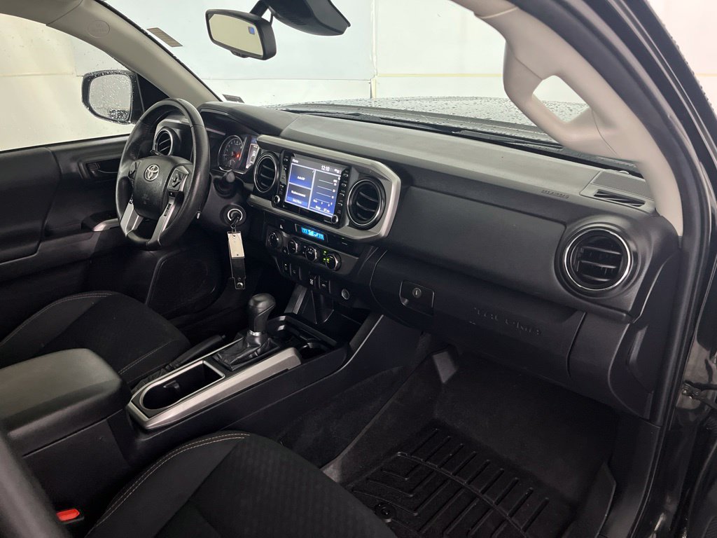 Used 2022 Toyota Tacoma SR5 w/ Trail Edition AWD/4WD image 22