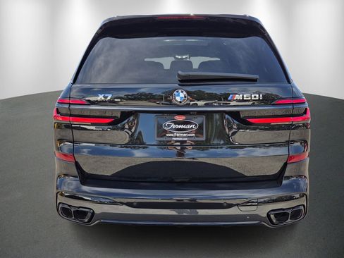 New 2026 BMW X7 M60i image 6