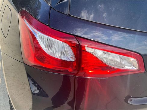 Used 2020 Chevrolet Equinox LT AWD/4WD image 30