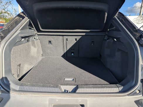 Used 2021 Volkswagen ID.4 Pro S image 15