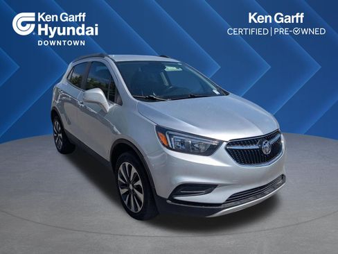 Used 2022 Buick Encore Preferred w/ Safety Package AWD/4WD image 1
