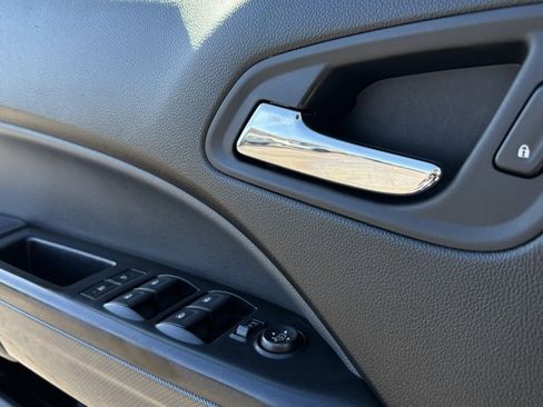 Used 2017 Chevrolet Colorado Z71 image 13