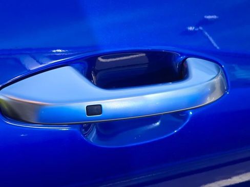 Used 2022 Kia Seltos SX w/ Sunroof Package image 7