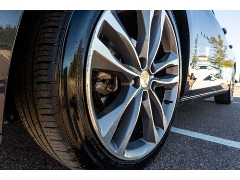 Used 2023 Chevrolet Malibu LT image 9