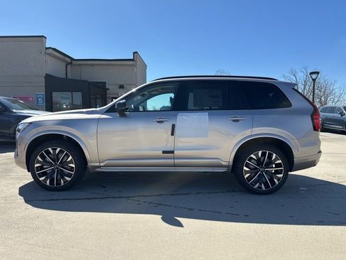 New 2026 Volvo XC90 B6 Ultra AWD/4WD image 4