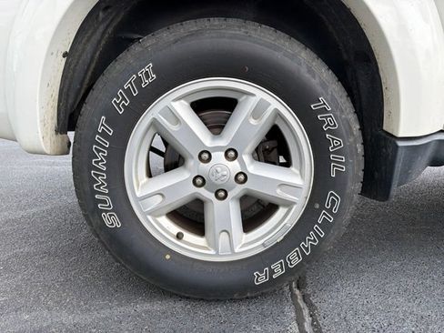 Used 2008 Dodge Nitro SLT AWD/4WD image 9
