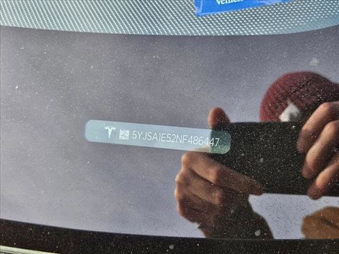 Used 2022 Tesla Model S image 15