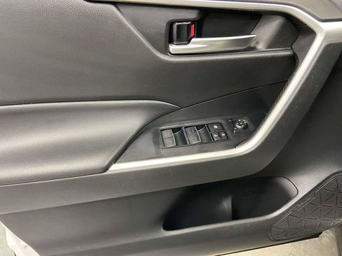 Certified 2024 Toyota RAV4 SE w/ Convenience Package image 19