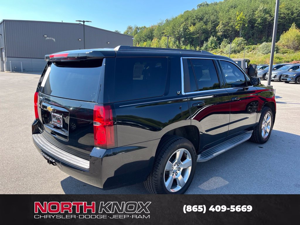 Used 2015 Chevrolet Tahoe LT w/ Luxury Package RWD image 3