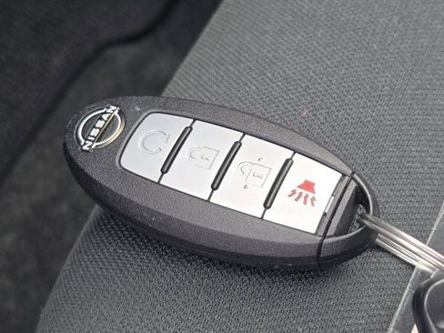Used 2025 Nissan Frontier PRO-4X AWD/4WD image 77