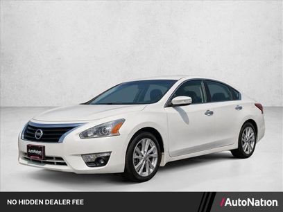Used 2015 Nissan Altima 2.5 SV w/ Convenience Package