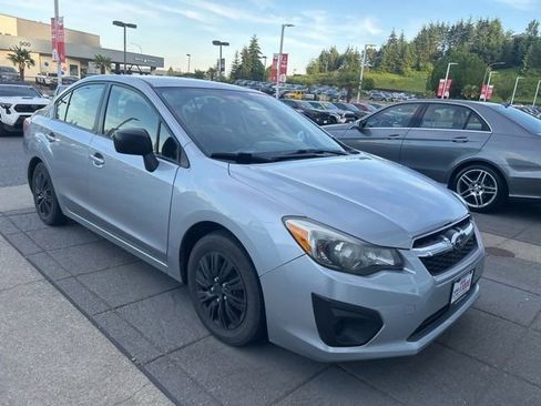 Used 2014 Subaru Impreza 2.0i AWD/4WD image 2