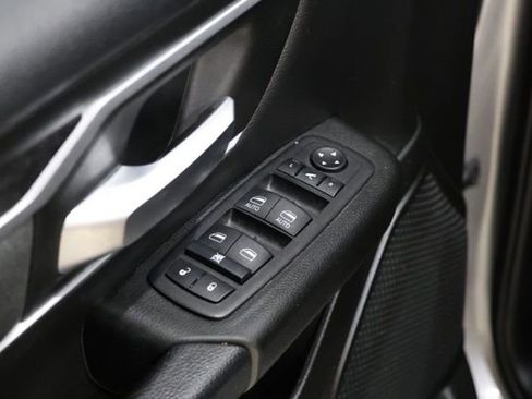 Used 2023 RAM 1500 Big Horn AWD/4WD image 20