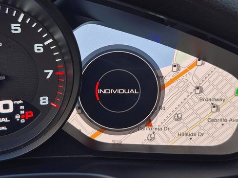 Used 2017 Porsche Panamera 4 image 22